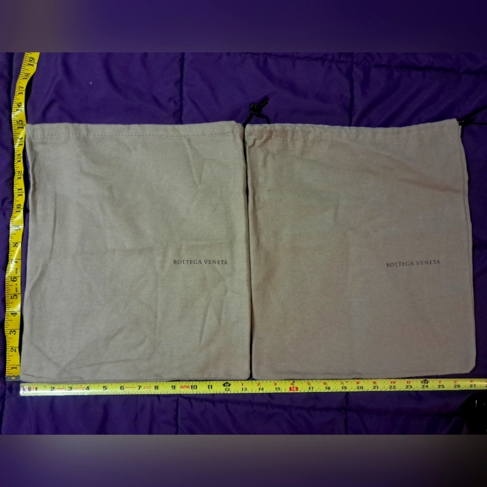 Lot of 2 BOTTEGA VENETA dust bags